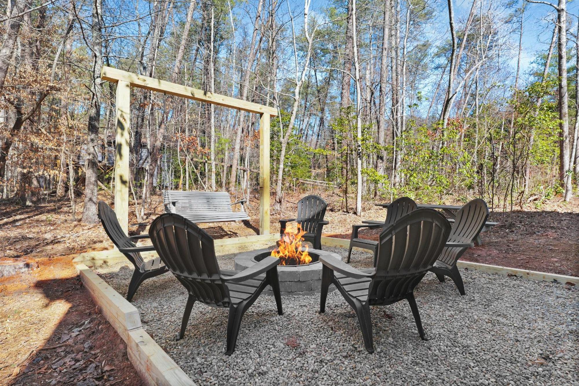 Firefly Lodge - Cozy 4 Bedroom Cabin Minutes To Helen Sautee Nacoochee Exterior photo