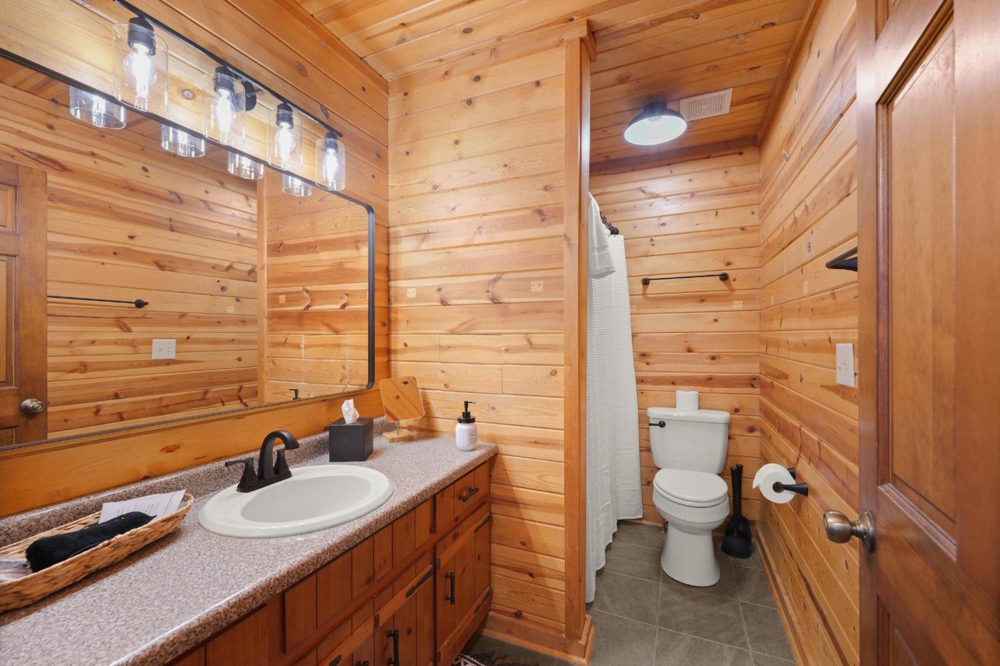 Firefly Lodge - Cozy 4 Bedroom Cabin Minutes To Helen Sautee Nacoochee Exterior photo